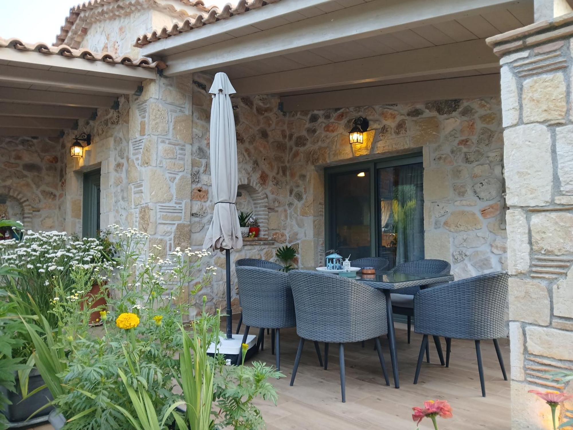 Villa Liberta Keri Eksteriør billede