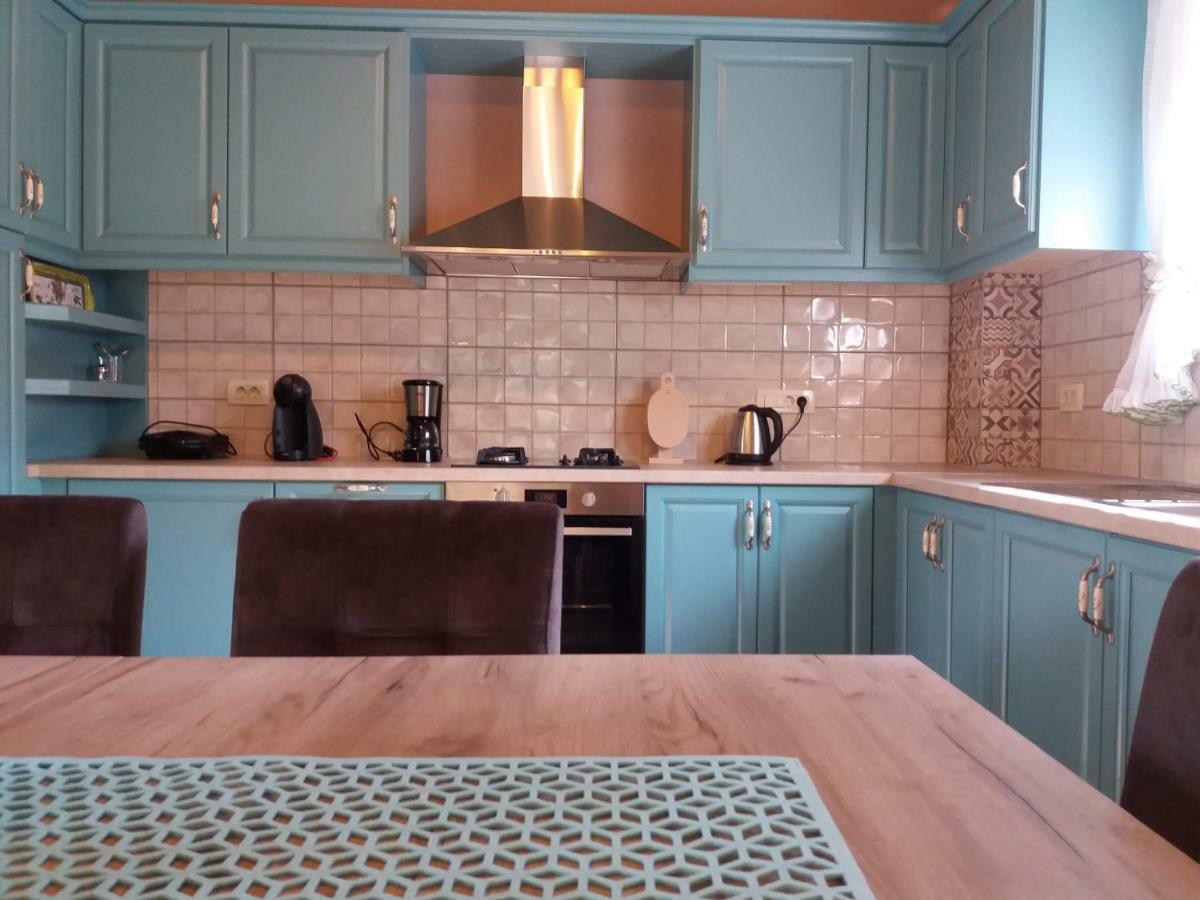 Villa Liberta Keri Eksteriør billede